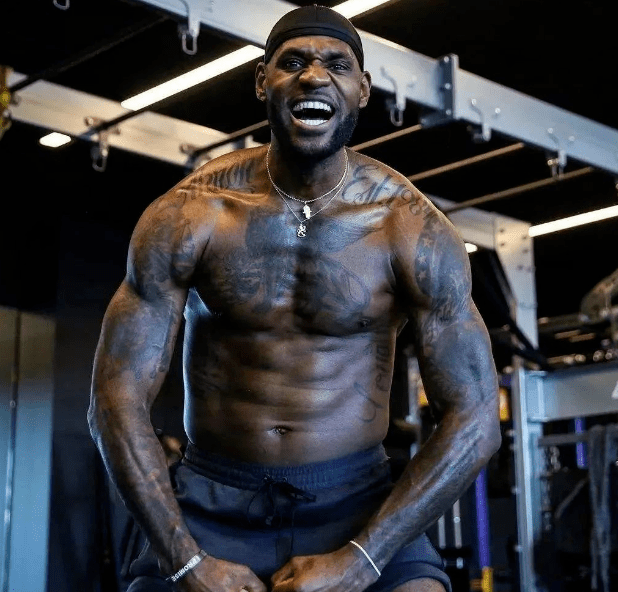 竞争激烈的 竞争激烈的